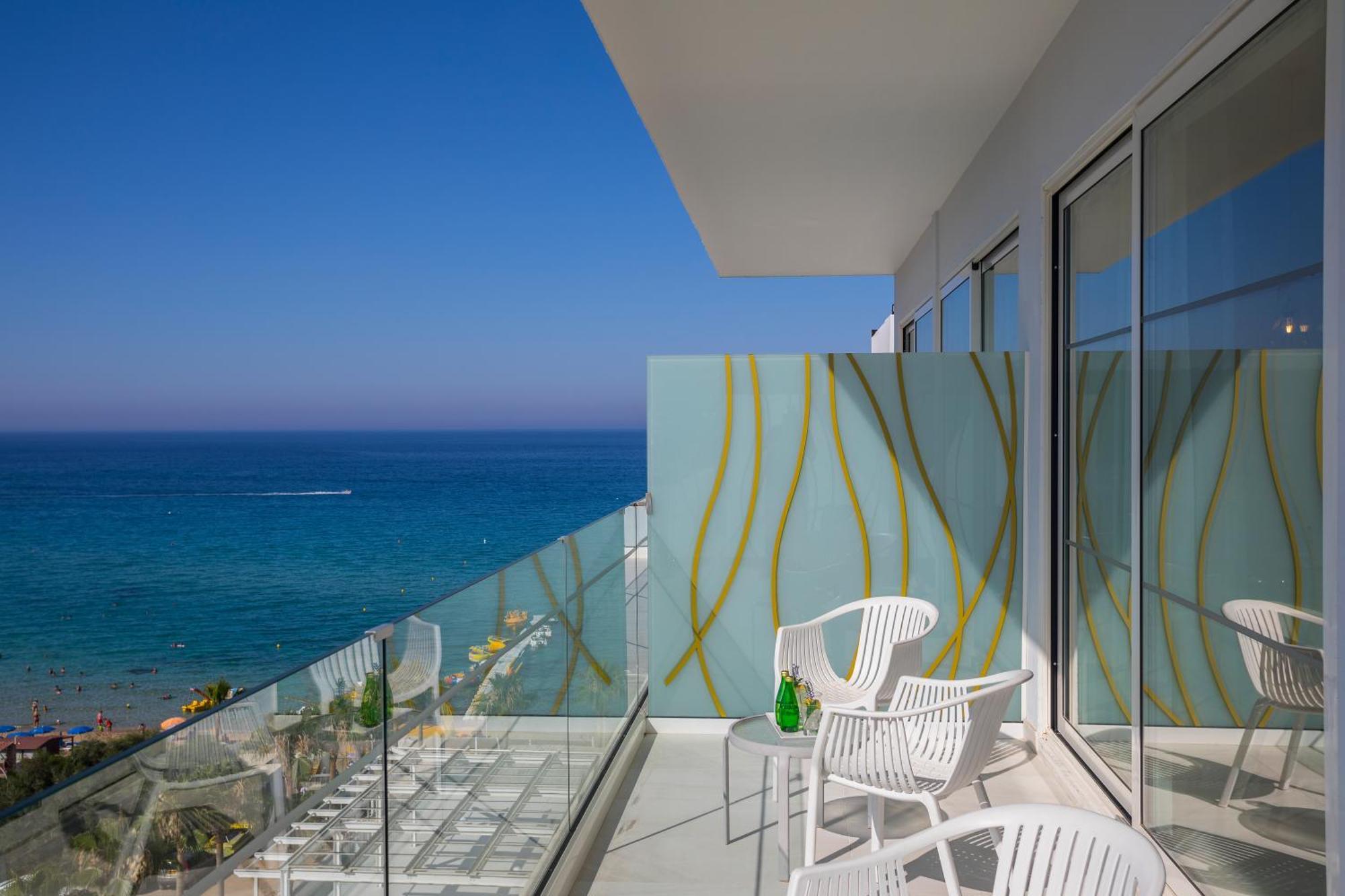 Suite Familiare con Vista Mare